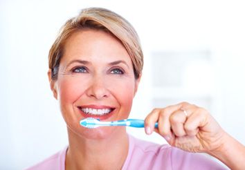 Как сахар влияет на состояние зубов? Полезная статья в блоге WELL CLINIС