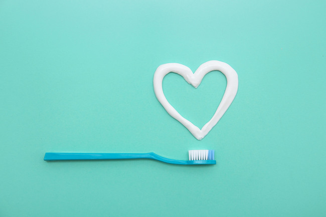 зубная паста против микроогранизмов.jpg