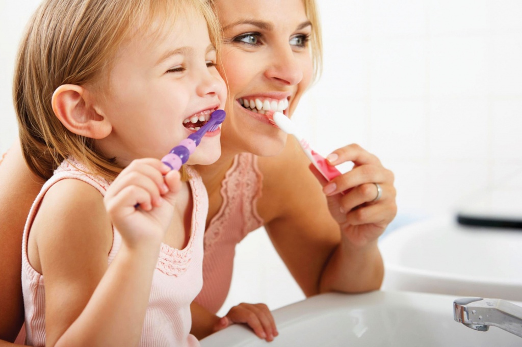 правила чистки зубов для детей